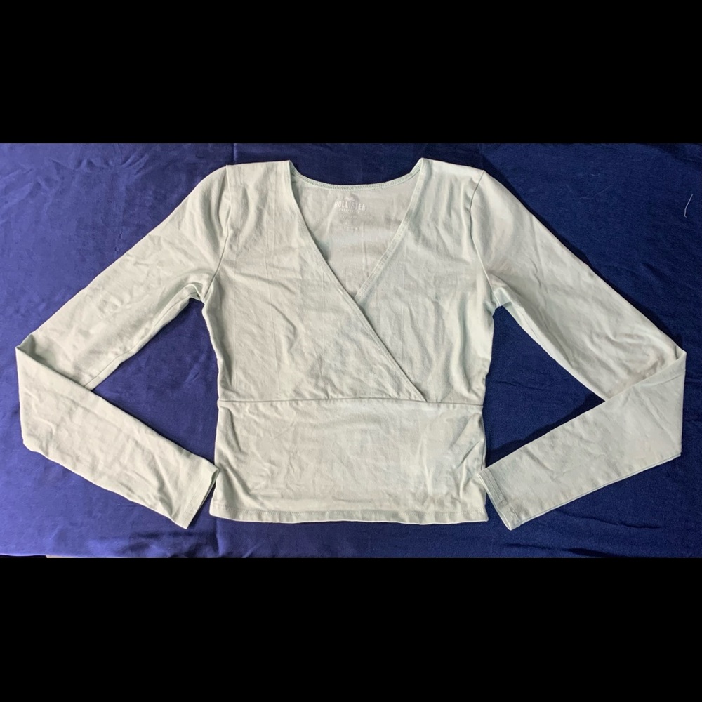 Mint green Cropped V neck long sleeve